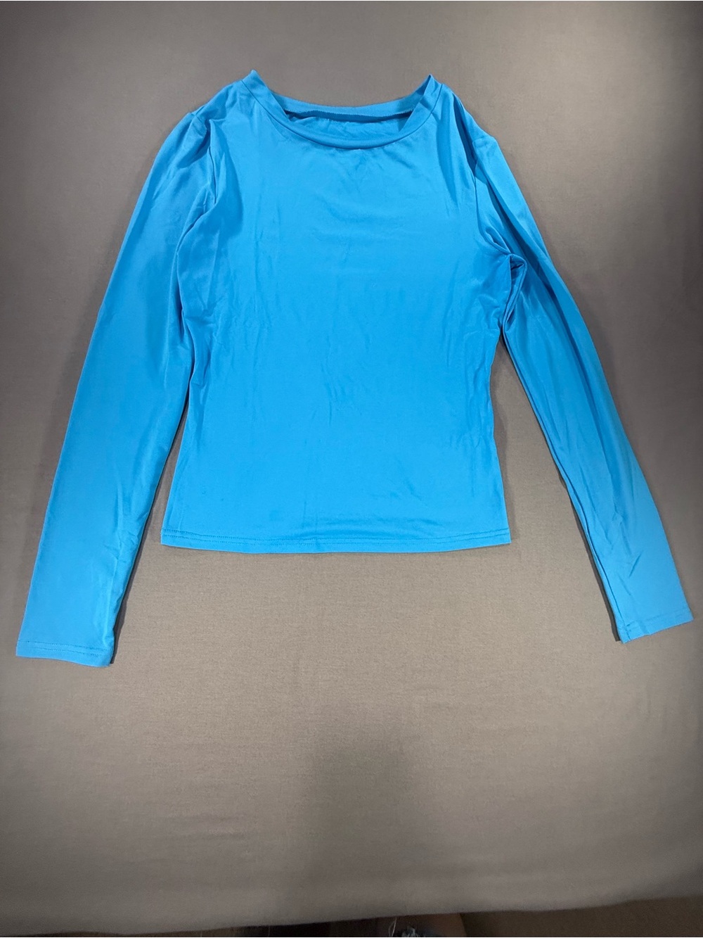 Women's Long Sleeve Shirt Slim Fit Crew Neck Tee Y2K Size M Streetwear